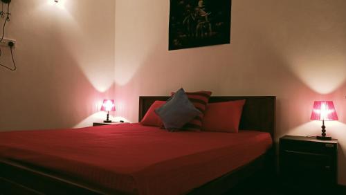 Deluxe Double Room image 2