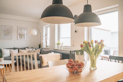 HYGG INN Ferienhaus 3,7 km von Am Gutspark entfernt