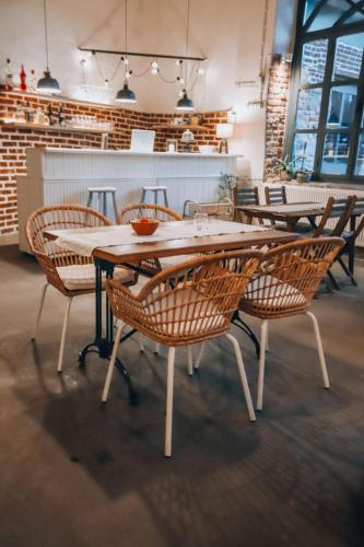 อัตตาลอส สวีท โฮเต็ล (Attalos Suites Hotel) in เบอร์กามา