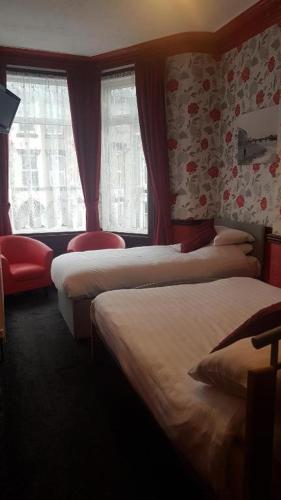 Valdene Hotel - image 7
