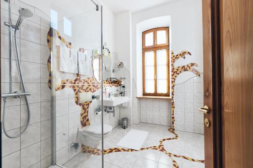 Hotel & Restaurant Waldschloss - image 8