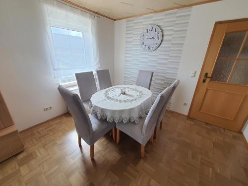 Iekārtas, Ferienhaus Am Pilgerweg in Laussnitz