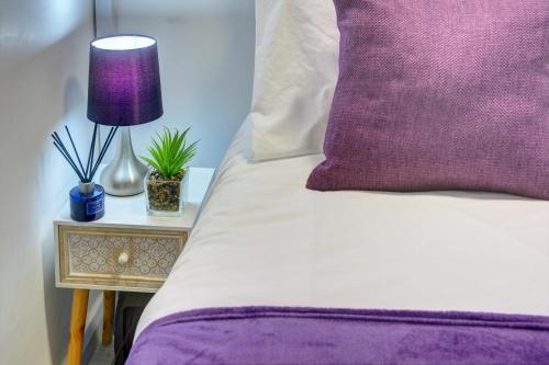 3-bed House, sleeps 8, Next to Park, Northampton (zdjęcie 6)