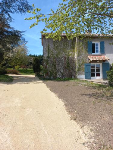 L'Eglantyne - Chambre d'hôtes - La Chapelle-de-Guinchay