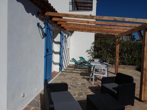 盧西亞娜旅館 (Luciana) in 拉克魯瓦瓦爾默