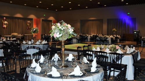 351496625 Holiday Inn San Luis Potosi-Quijote by IHG