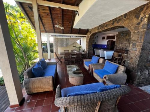 Lobby, Todo lo que necesitas en un solo lugar... in Pampatar