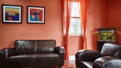 Motel 6 Dallas, TX - Downtown in Стеммонс-Корридор