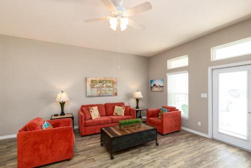 Village by the Beach B922K by Padre Escapes - image 6