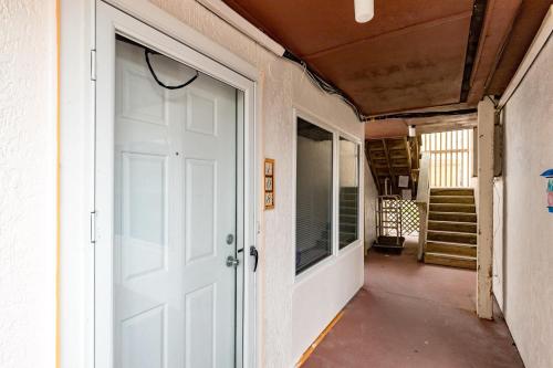 Surfside 108 by Padre Escapes - image 6