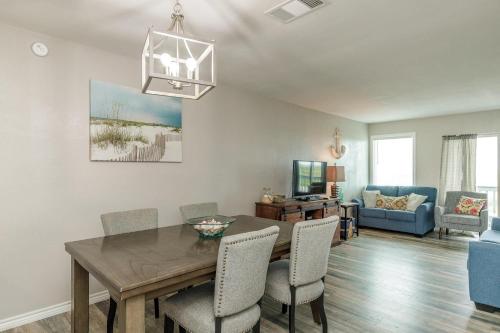 El Constante 229K by Padre Escapes - image 10