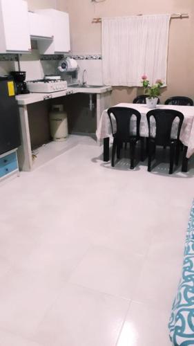 Suite frente a la playa in Playas Villamil