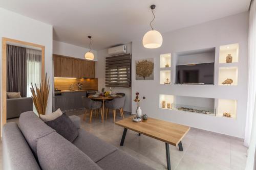 Estia Apartment - Tap to explore photos