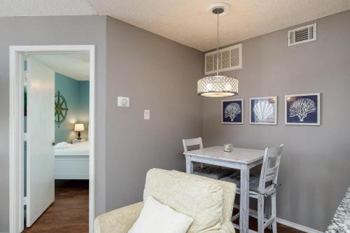Sandy Dunes 311 by Padre Escapes - image 11