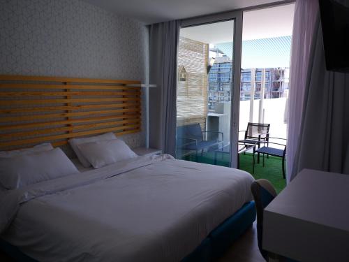 ATHENIAN MONTAZA HOTEL - main image