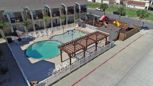 Village by the Beach I914K by Padre Escapes - image 11