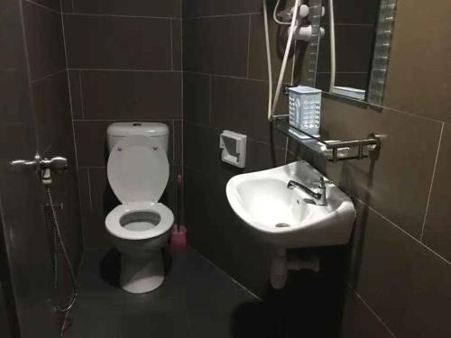 ホテル ナナズ イン