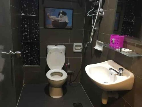 ホテル ナナズ イン