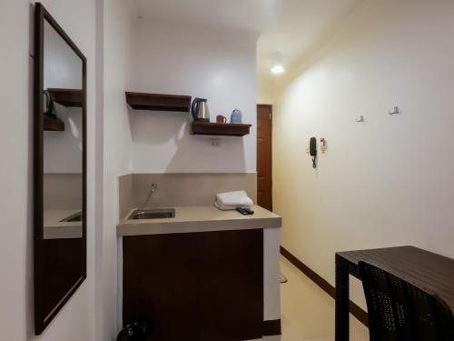 Super OYO 856 City Stay Inns Slex Makati