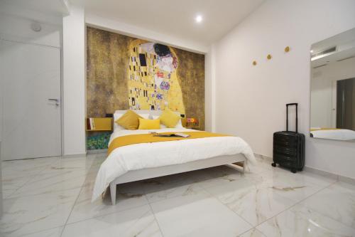 Be-Coloured, Naples