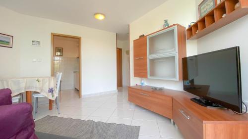 Romina, Zambratija (foto 2)
