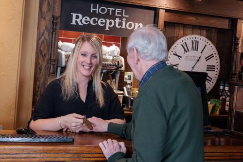 Dovey Inn - image 14