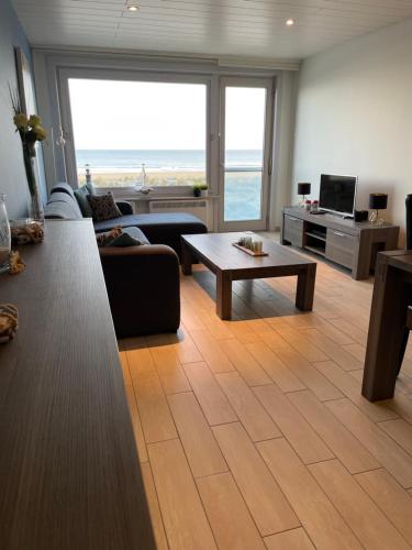 Skats, Studio zeezicht Nieuwpoort in Ņūport-Bada