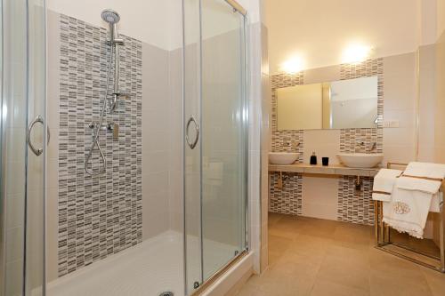 San Vito Suites - image 10