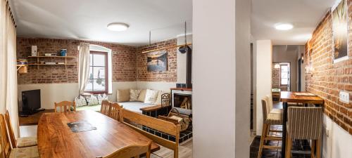 Létesítmények, Chata Plesivka in Abertamy