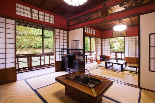 深谷温泉 元湯石屋