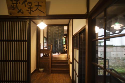 深谷温泉 元湯石屋