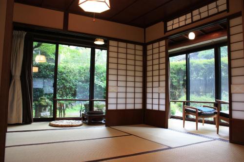 深谷温泉 元湯石屋