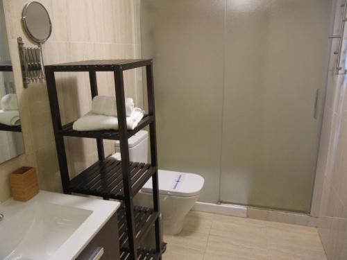 Life Apartments Alameda Colón - image 13