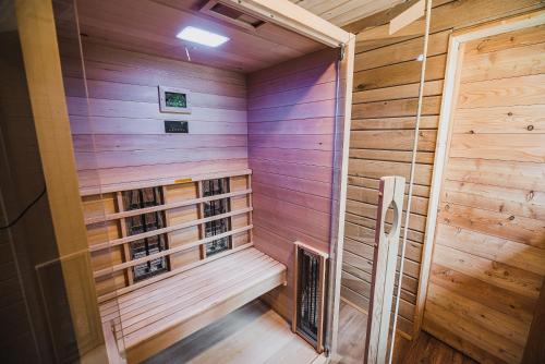 Saun, Holiday Home Liberg with Hot tub and Sauna in Pisece