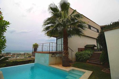  Magnifica casa con vistas al mar, Unterkunft in Barcelona