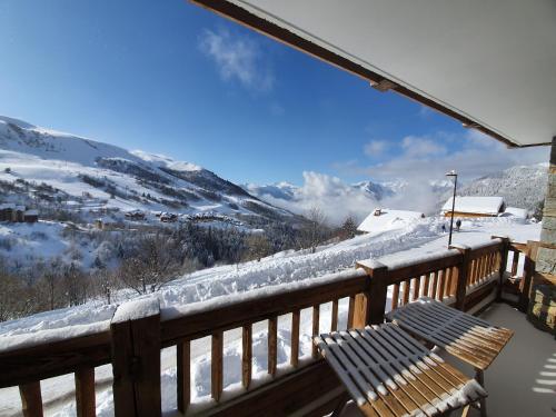 Le Repaire des Loups - Appart neuf 12 pers 4 chambres - location a la semaine in Montgellafrey