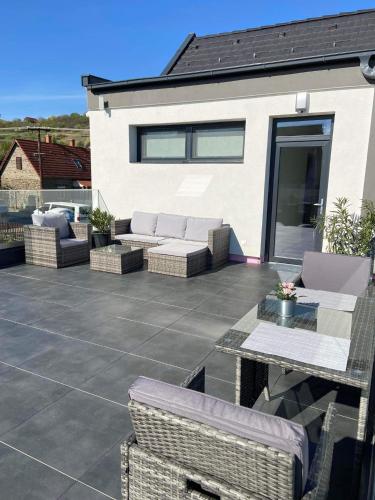 Villa Corner in ทิฮานี่