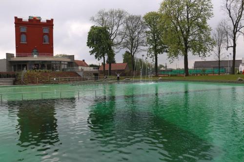 Kolam renang, Green Lodges in Gembloux