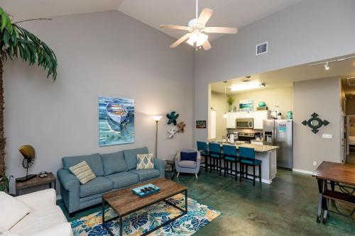 Village by the Beach B917K by Padre Escapes - image 2