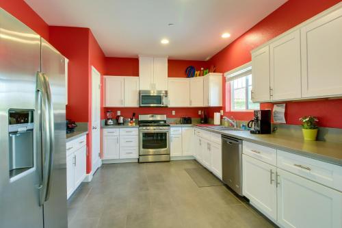 Walt's Place - image 12