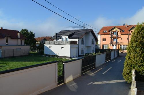 VILLA HIPODROM ilidza apartments - image 10