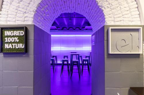 Art Seven Hostel Capsules - image 3