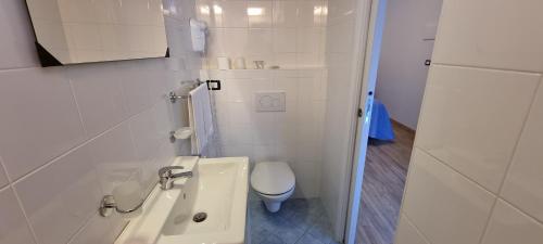 Hotel Mare Blu - image 12