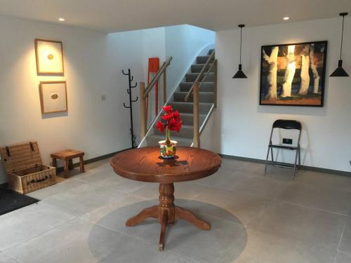 Woodmill Arches - Designer Barn Conversion for Two