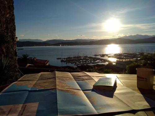 La Terrazza nel carrùggio gîte à louer Fezzano