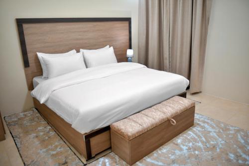 Double Room with Balcony image 10