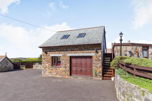 The Litte Hideaway - image 10