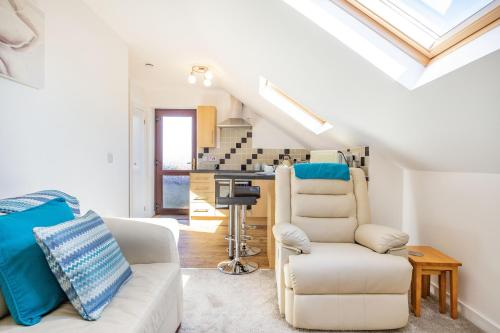 The Litte Hideaway - image 12