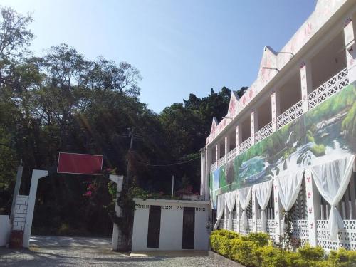 A szálláshely kívülről, HOTEL ESTRELLA HUASTECA in Huichihuayán