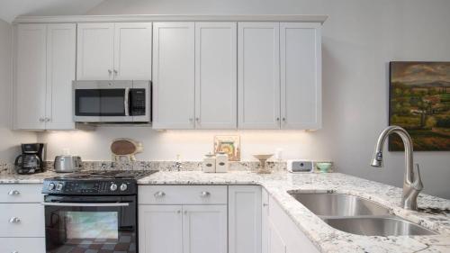 34 Seagrove Village Dr By BlueSwell - image 11